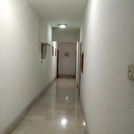 Euroom1 *